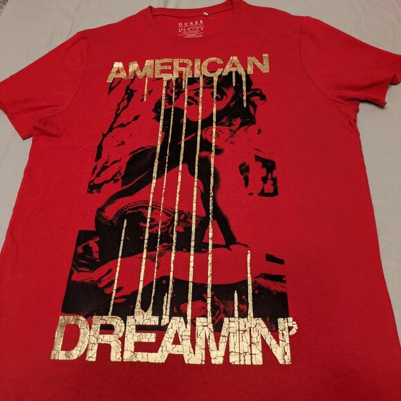 American Dreamin' Graphic Tee by GUESS Mens Medium Red Pullover Shortsleeve Top - Picture 2 of 6
